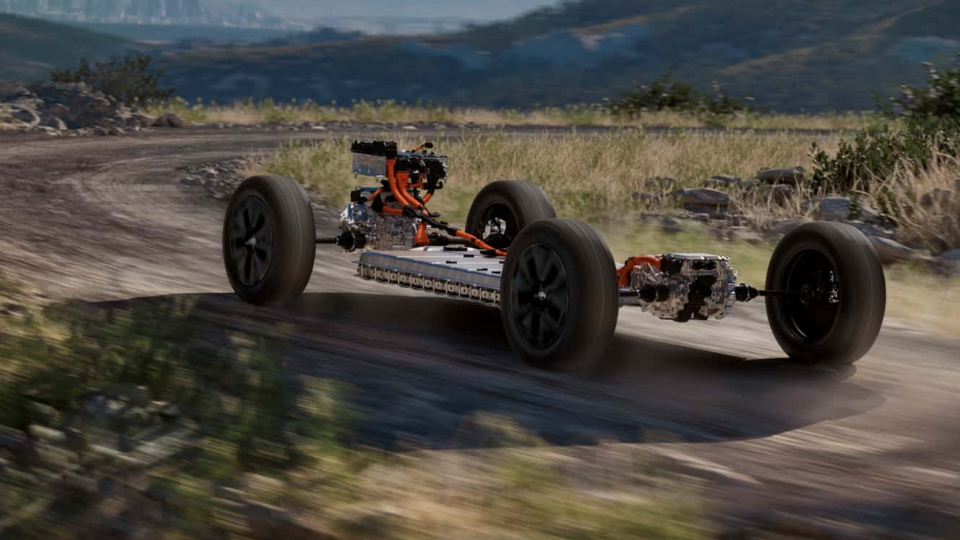 تویوتا bZ وودلند